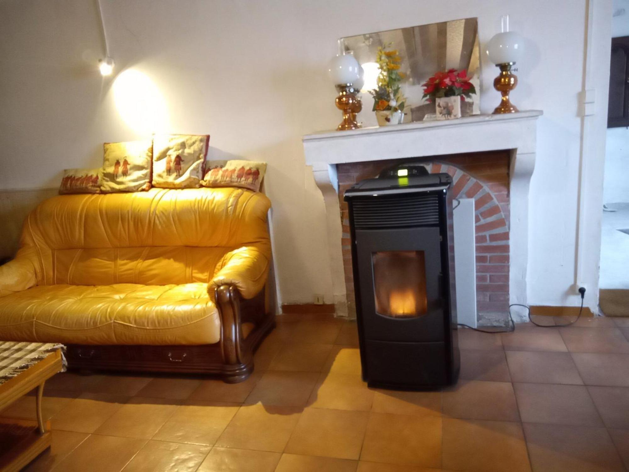 Traditional Holiday Home In Brinon Sur Beuvron 외부 사진