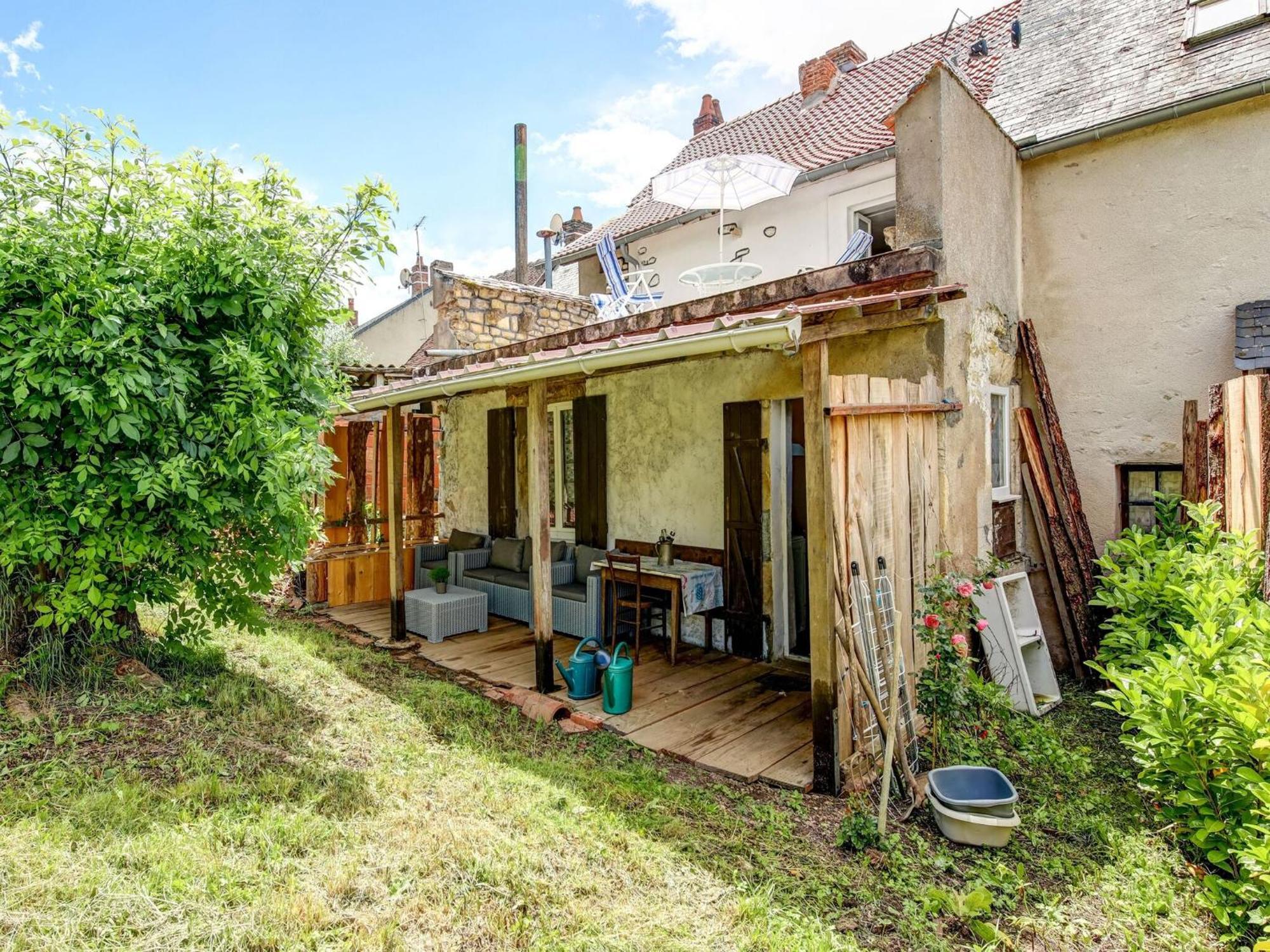 Traditional Holiday Home In Brinon Sur Beuvron 외부 사진